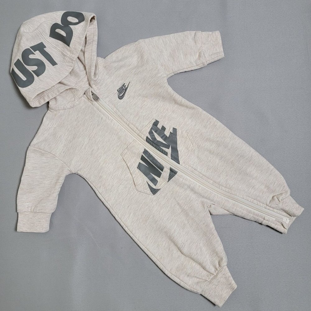 Nike Baby Size 3 Months One Piece Full Zip Jumper Hoodie Full-Body Tracksuit